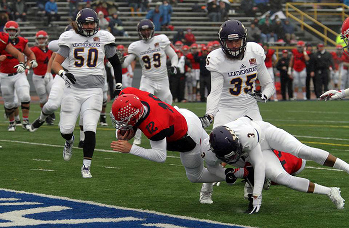 Dayton's Alex Jeske scores the game's first touchdown against Western Illinois, Saturday. (Photo courtesy Dayton Athletic Communications)